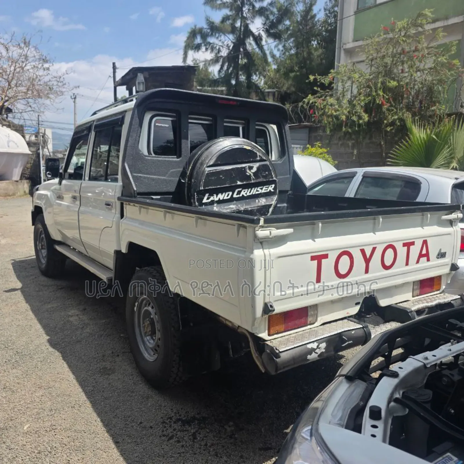 Toyota Land Cruiser 2021 Ivory