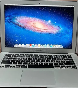 New Laptop Apple MacBook 2015 4GB Intel Core I5 SSD 256GB