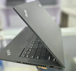 New Laptop Lenovo ThinkPad T495s 16GB AMD Ryzen 7 SSD 512GB