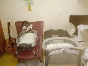 Photo - Baby Bed Graco