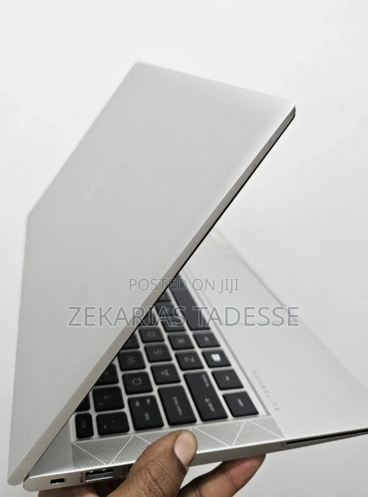 New Laptop HP EliteBook 830 G8 16GB Intel Core I7 SSD 512GB