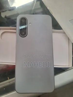 New Samsung Galaxy A17 5G 256 GB White