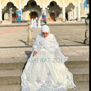 የ ቤተክርስቲያን ቀሚስ