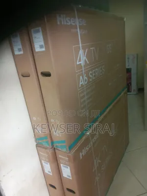 Photo - Hisense Tv 55inch Vidda Smart + Youtube Video Bluetooth Frameless