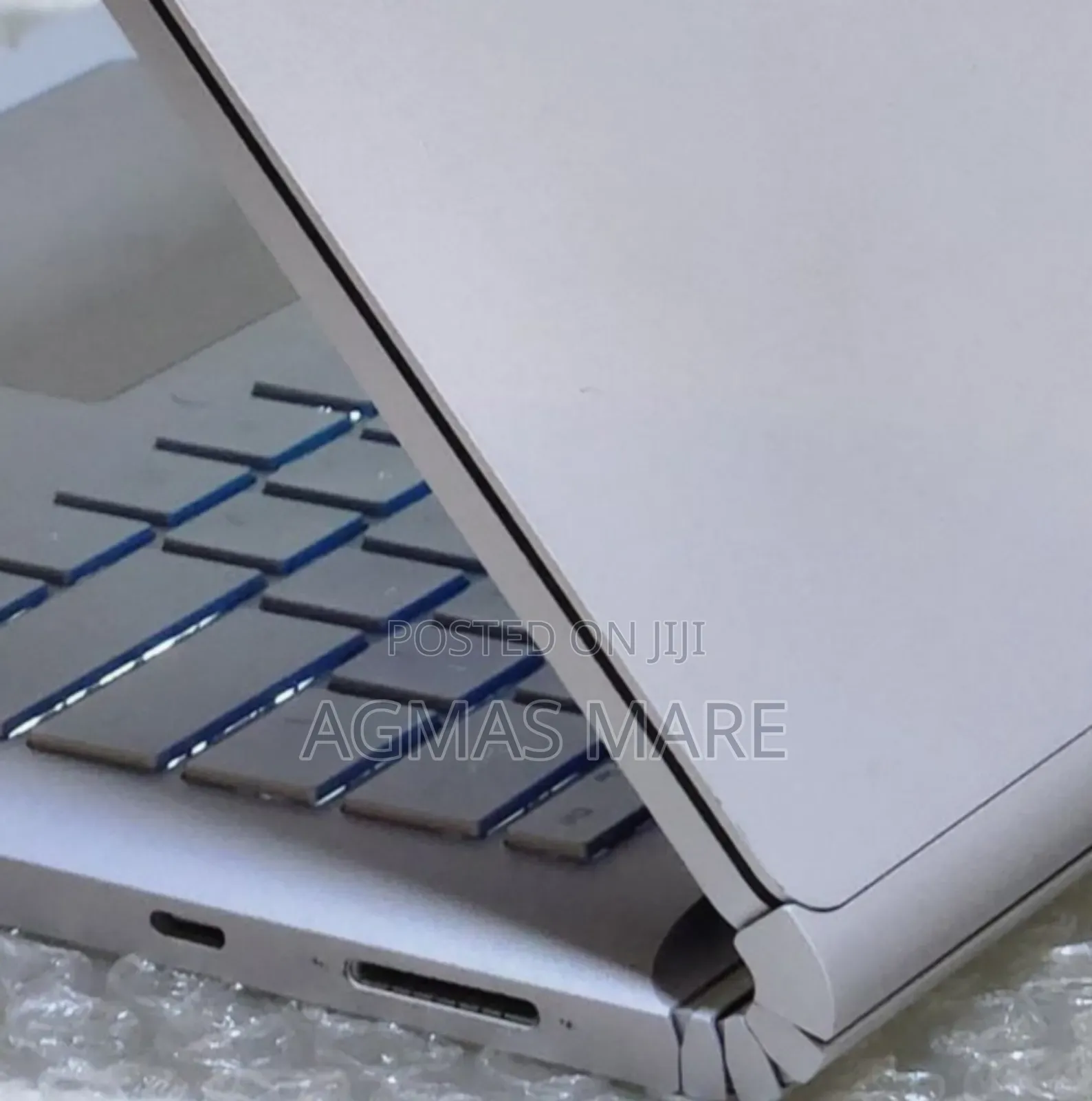 New Laptop Microsoft Surface Book 3 16GB Intel Core I7 SSD 256GB