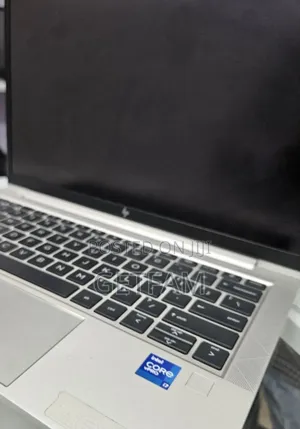 New Laptop HP EliteBook 830 G8 16GB Intel Core I7 SSD 512GB
