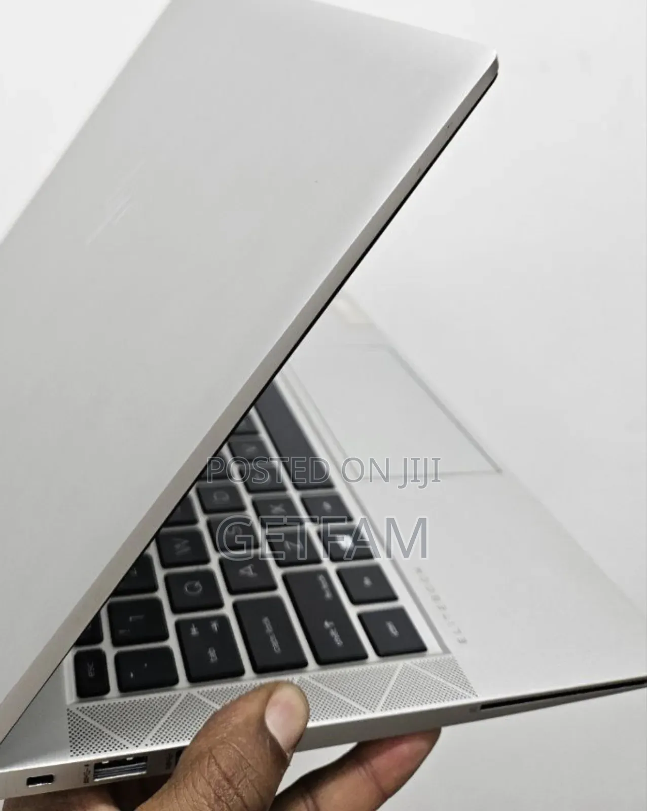 New Laptop HP EliteBook 830 G8 16GB Intel Core I7 SSD 512GB