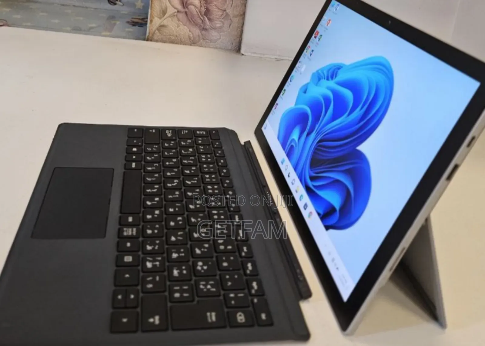 New Laptop Microsoft Surface 16GB Intel Core I7 SSD 512GB