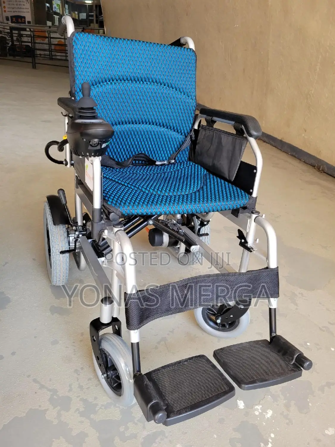 Wheelchair in Ethiopia裁啄electric Wheelchairs Lithium-Ion-Acid Battery