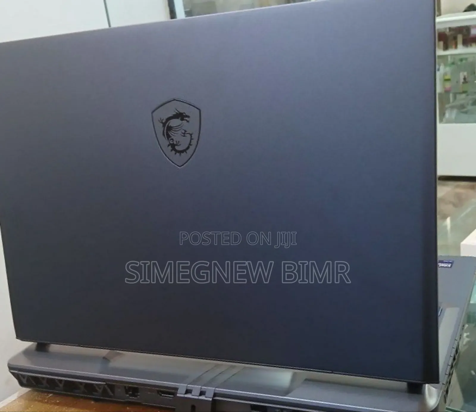 New Laptop MSI Vector 16 HX AI A2XWIG 16GB Intel Core Ultra 7 SSD 1T