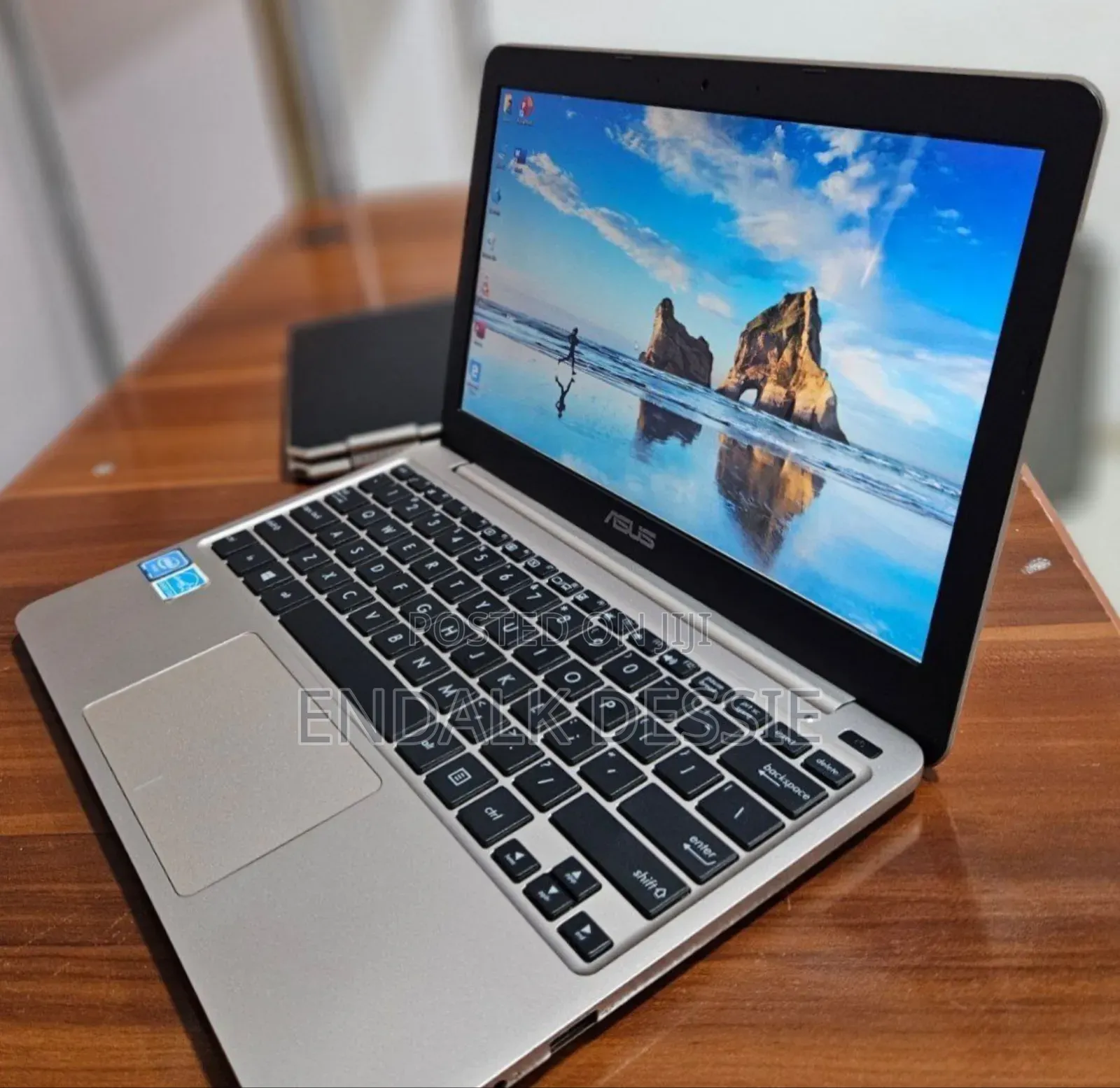 New Laptop Asus 2GB SSD 32GB