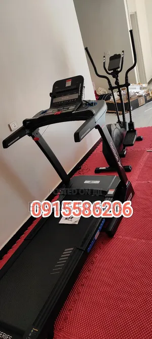 Photo - Treadmill Reebok Jet 300