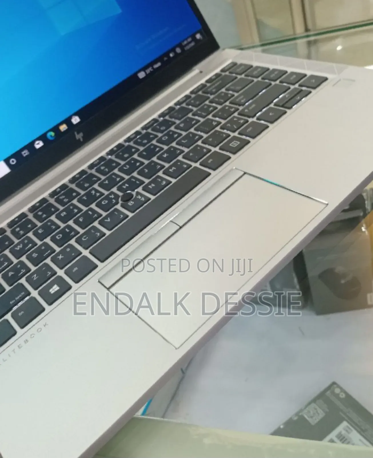 New Laptop HP EliteBook 840 G8 16GB Intel Core I7 SSD 512GB
