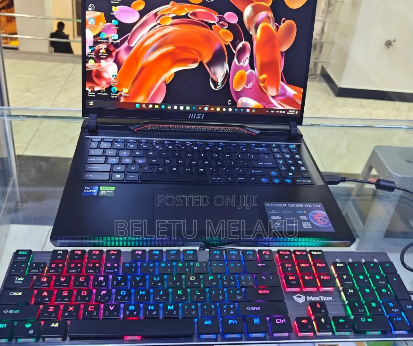 New Laptop MSI Raider GE68HX 13vi-202us 32GB Intel Core I9 SSD 1T