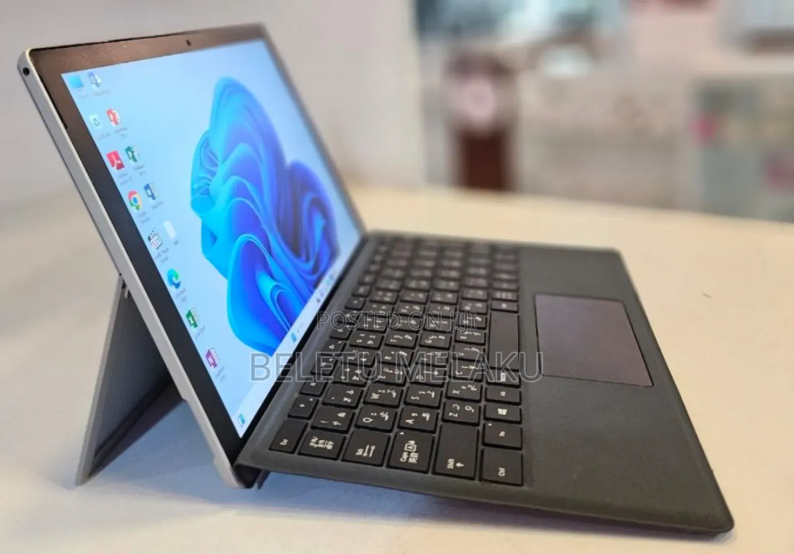 New Laptop Microsoft Surface Pro 7 16GB Intel Core I7 SSD 512GB