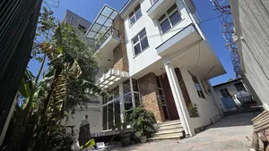 Photo - 5bdrm House in Yeka for rent