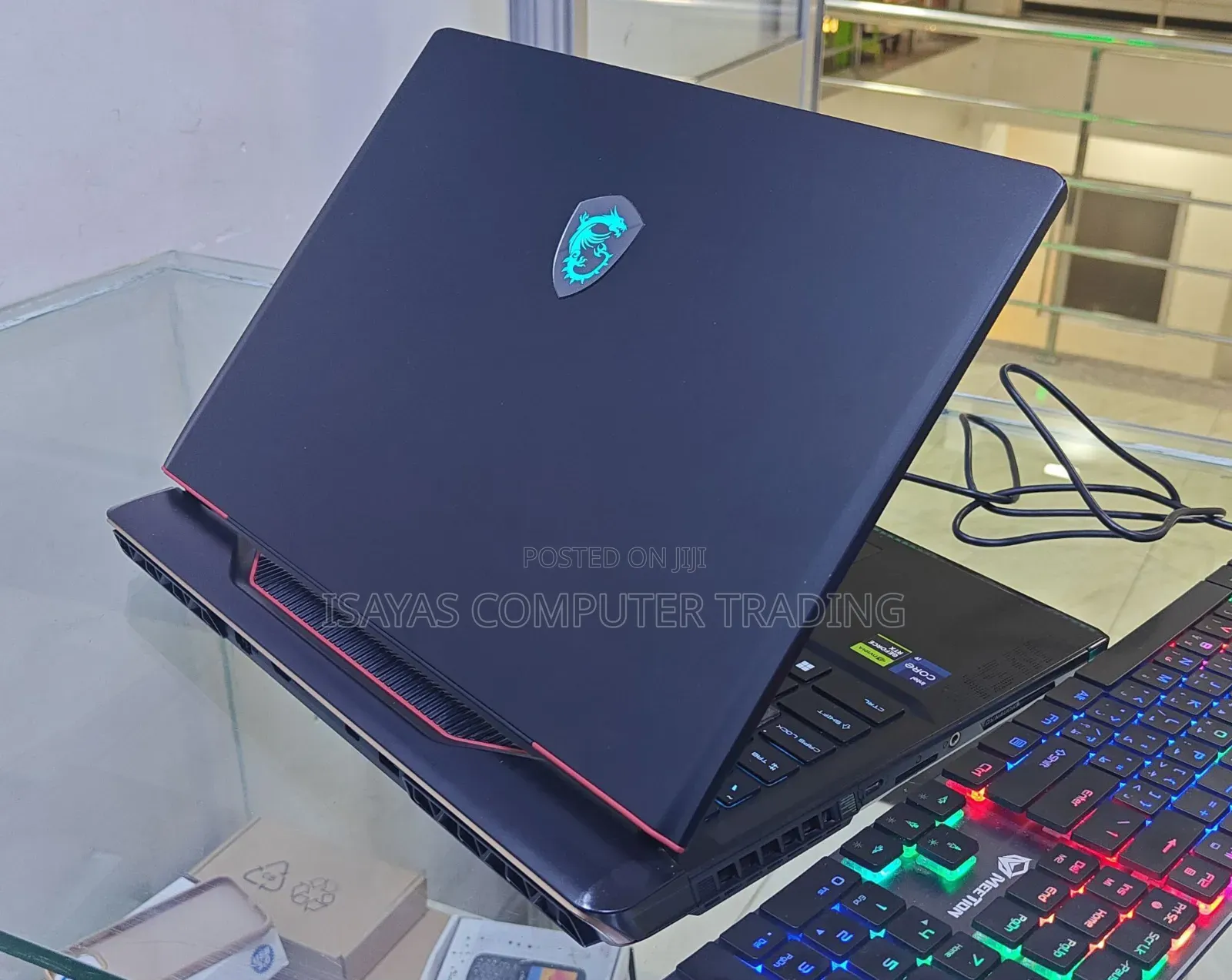 New Laptop MSI Raider GE68HX 13vi-202us 32GB Intel Core I9 SSD 1T