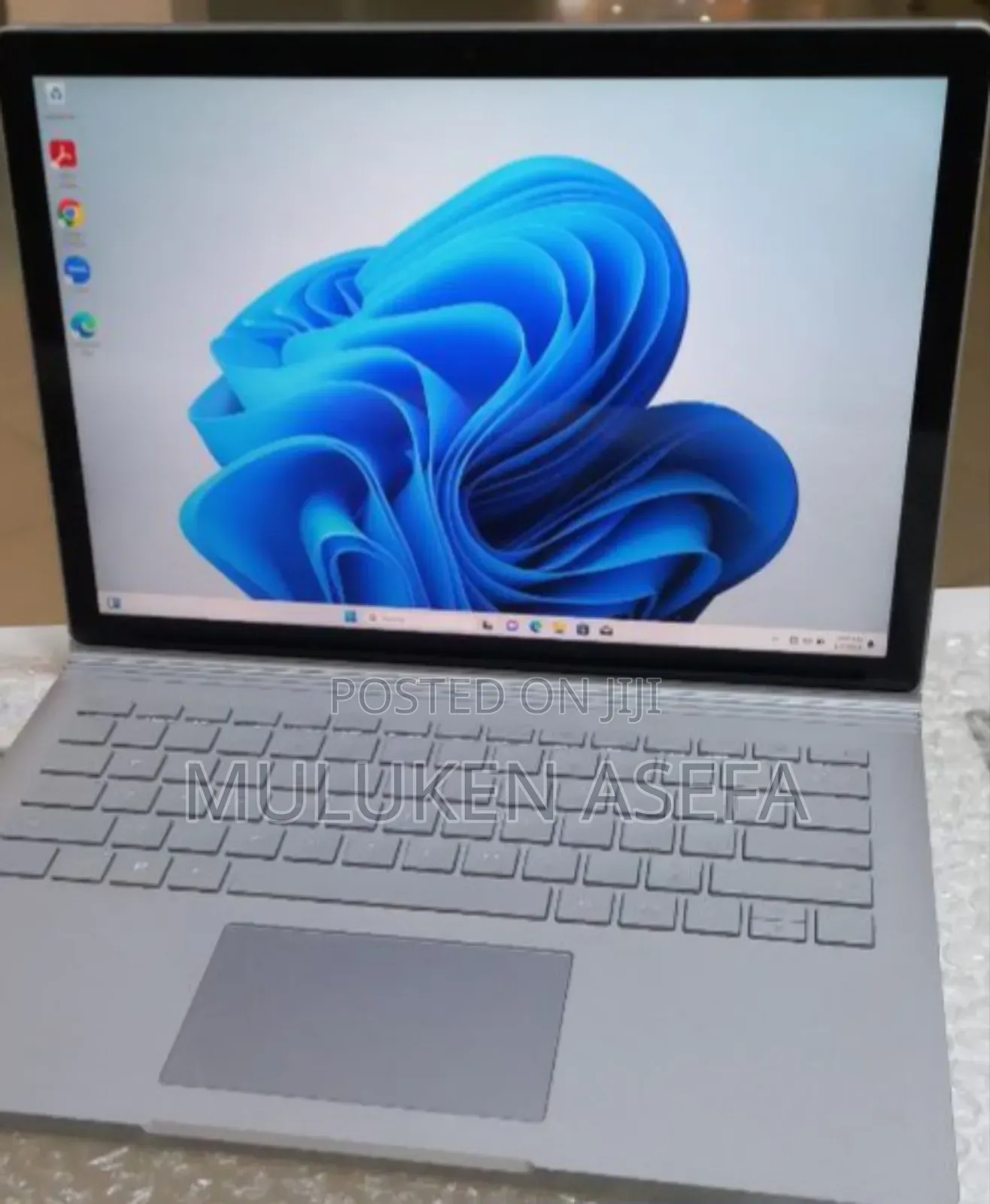 New Laptop Microsoft Surface 16GB Intel Core I7 SSD 256GB