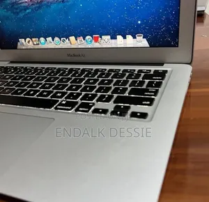 New Laptop Apple MacBook Air 2015 4GB Intel Core I5 SSD 256GB