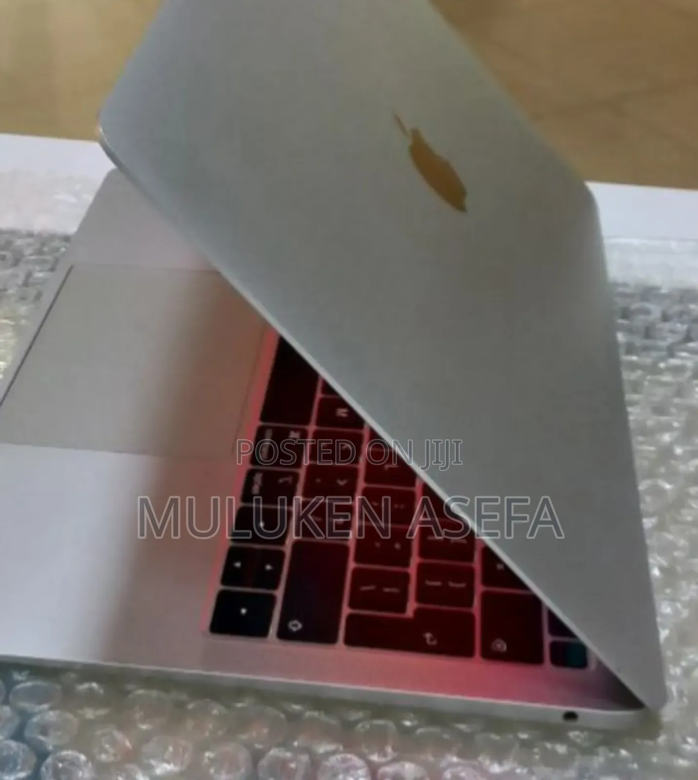 New Laptop Apple MacBook Air 2018 8GB Intel Core I5 SSD 128GB