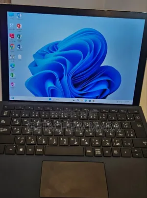 Photo - New Laptop Microsoft Surface 16GB Intel Core I7 SSD 512GB