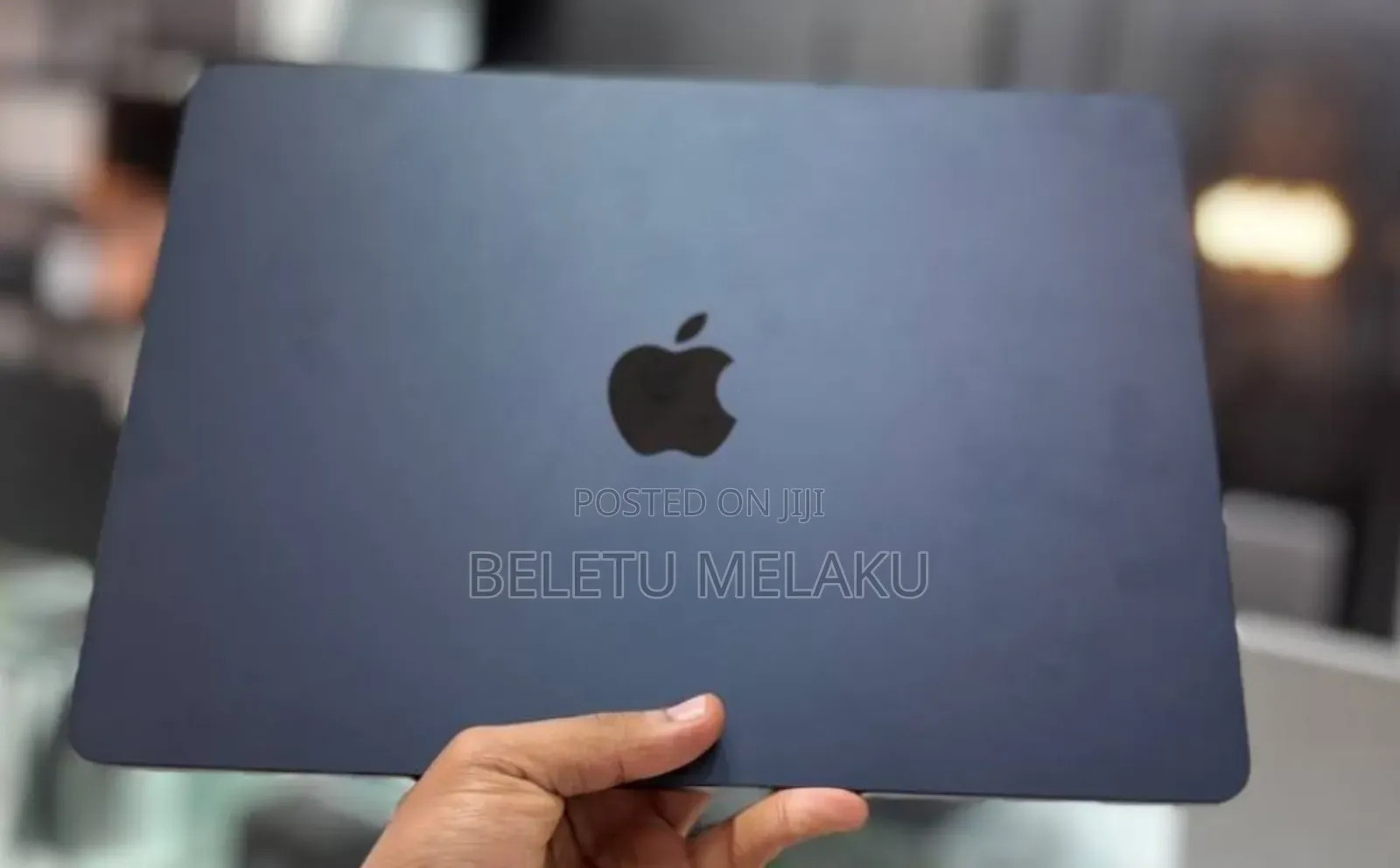 New Laptop Apple MacBook Air 2022 M2 8GB Apple M2 SSD 256GB