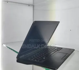 New Laptop Dell 8GB Intel Core I5 SSD 256GB