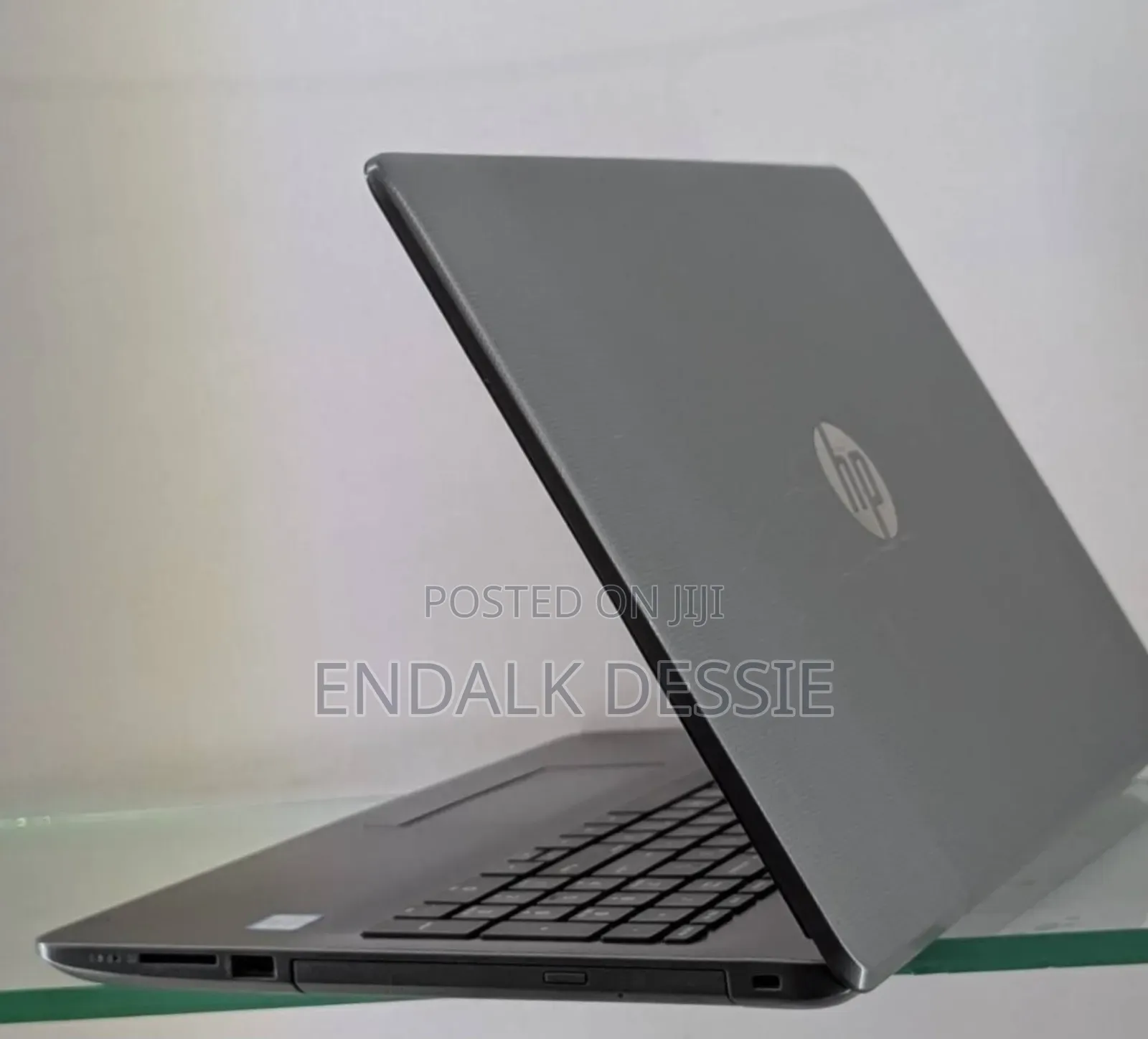 New Laptop HP 8GB Intel Core i7 SSD 256GB