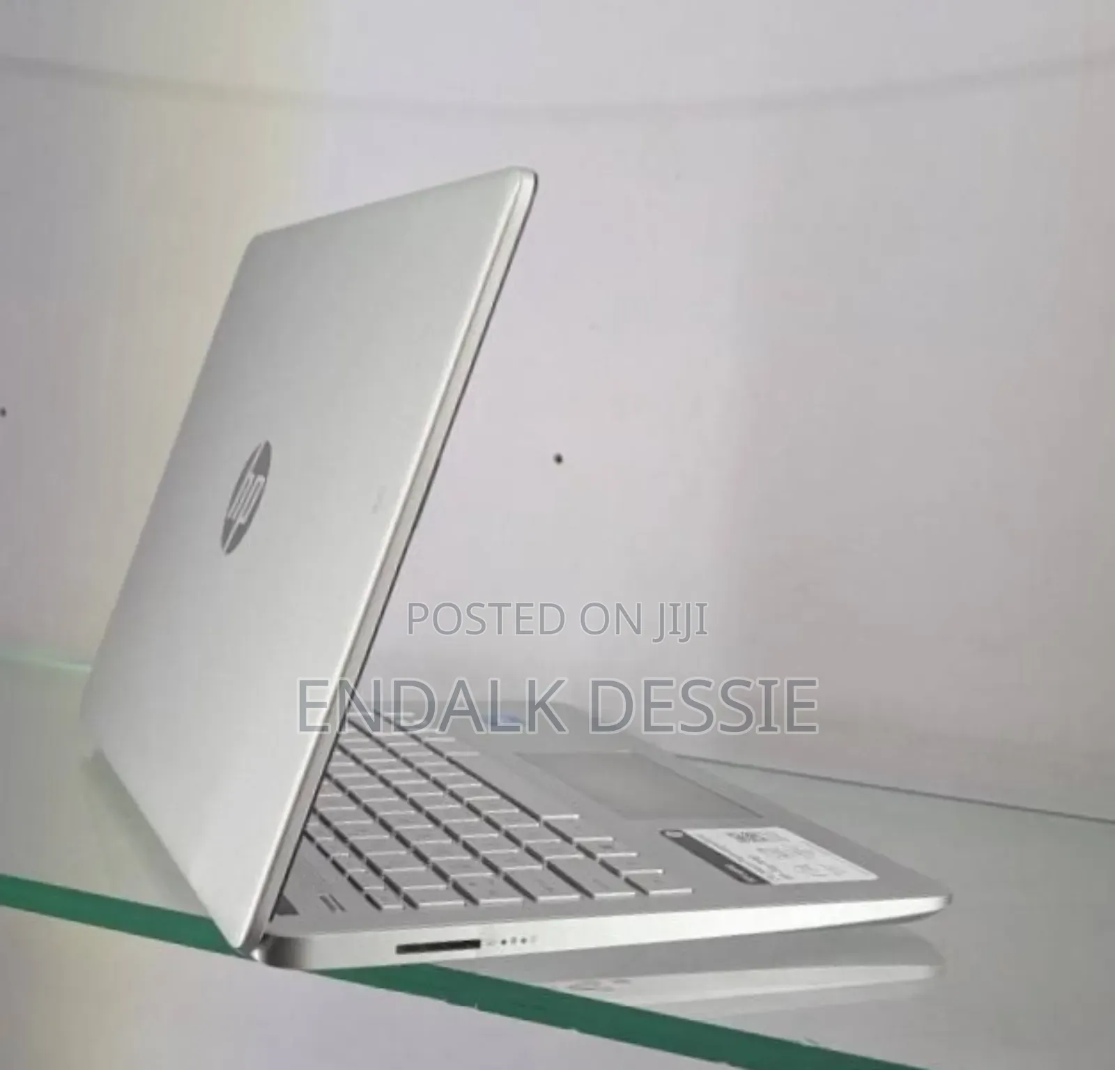 New Laptop HP 8GB SSD 128GB