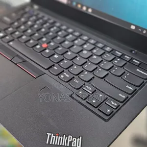 New Laptop Lenovo 16GB AMD Ryzen 5 SSD 512GB