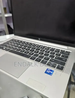 New Laptop HP EliteBook 830 G8 16GB Intel Core I7 SSD 512GB