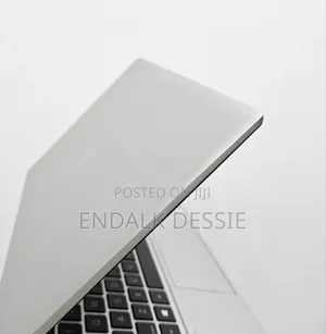 New Laptop HP EliteBook 830 G8 16GB Intel Core I7 SSD 512GB