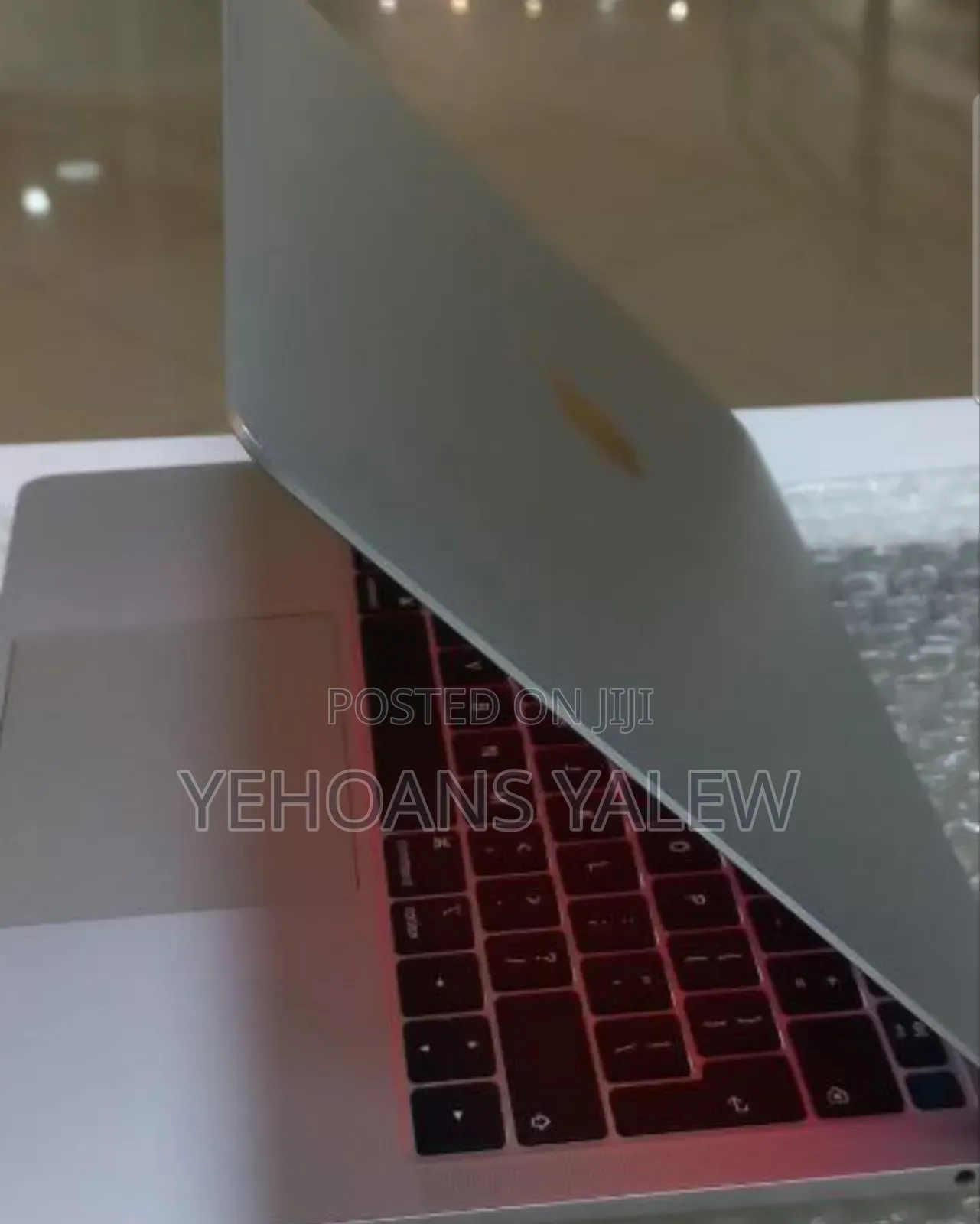 New Laptop Apple MacBook Air 2018 8GB Intel Core i5 SSD 128GB