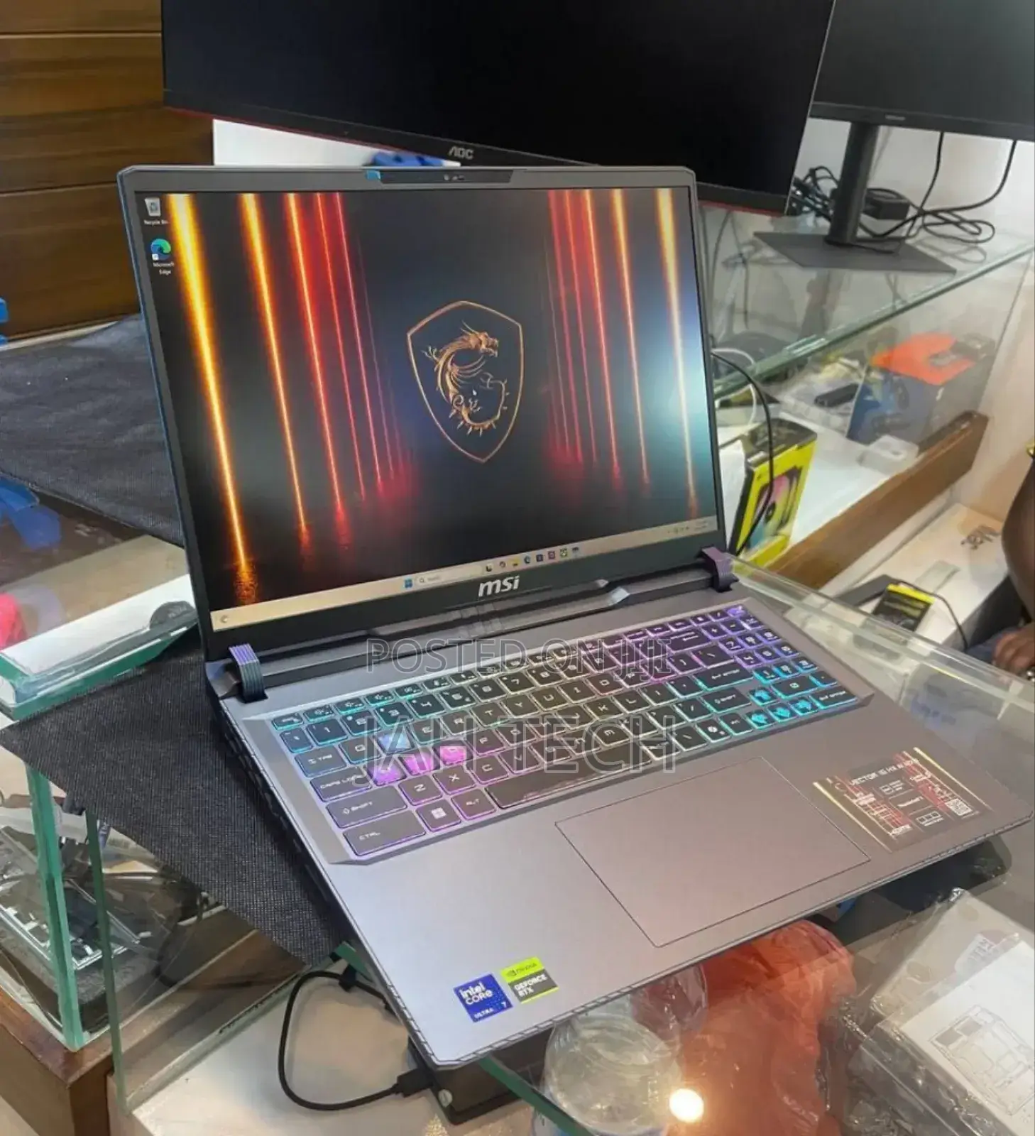 New Laptop MSI Vector GP66HX 12UGS 16GB Intel Core Ultra 7 SSD 1T
