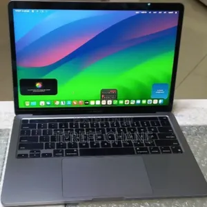 New Laptop Apple MacBook Pro M1 16GB Intel Core I5 SSD 256GB