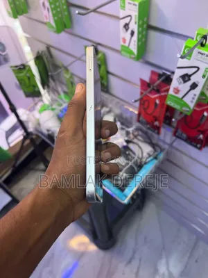 Photo - Samsung Galaxy M16 128 GB Gray