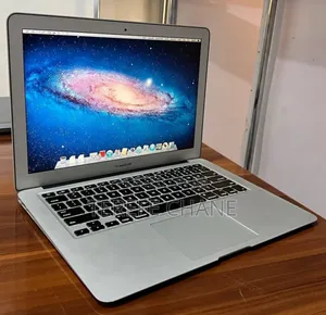 New Laptop Apple MacBook Air 2015 4GB Intel Core I5 SSD 256GB