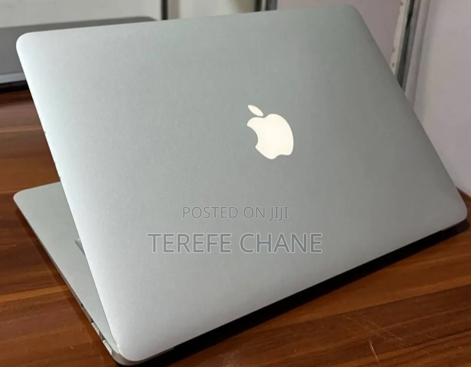 New Laptop Apple MacBook Air 2015 4GB Intel Core I5 SSD 256GB