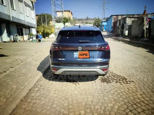 Volkswagen ID.6 Crozz 85 kWh RWD 2022 Blue