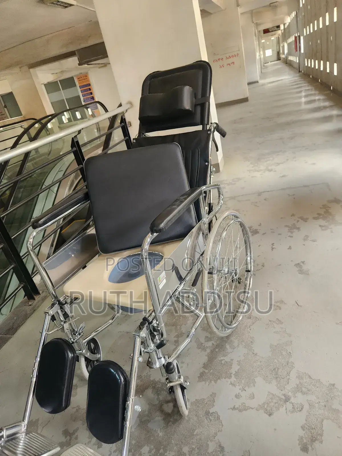 Sleeping Wheelchair腔裏commode Shower Plated Wheelchair腕帶wheelchair New