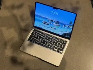 New Laptop Apple MacBook Air 2025 M4 13-Inch 16GB Apple M4 SSD 256GB