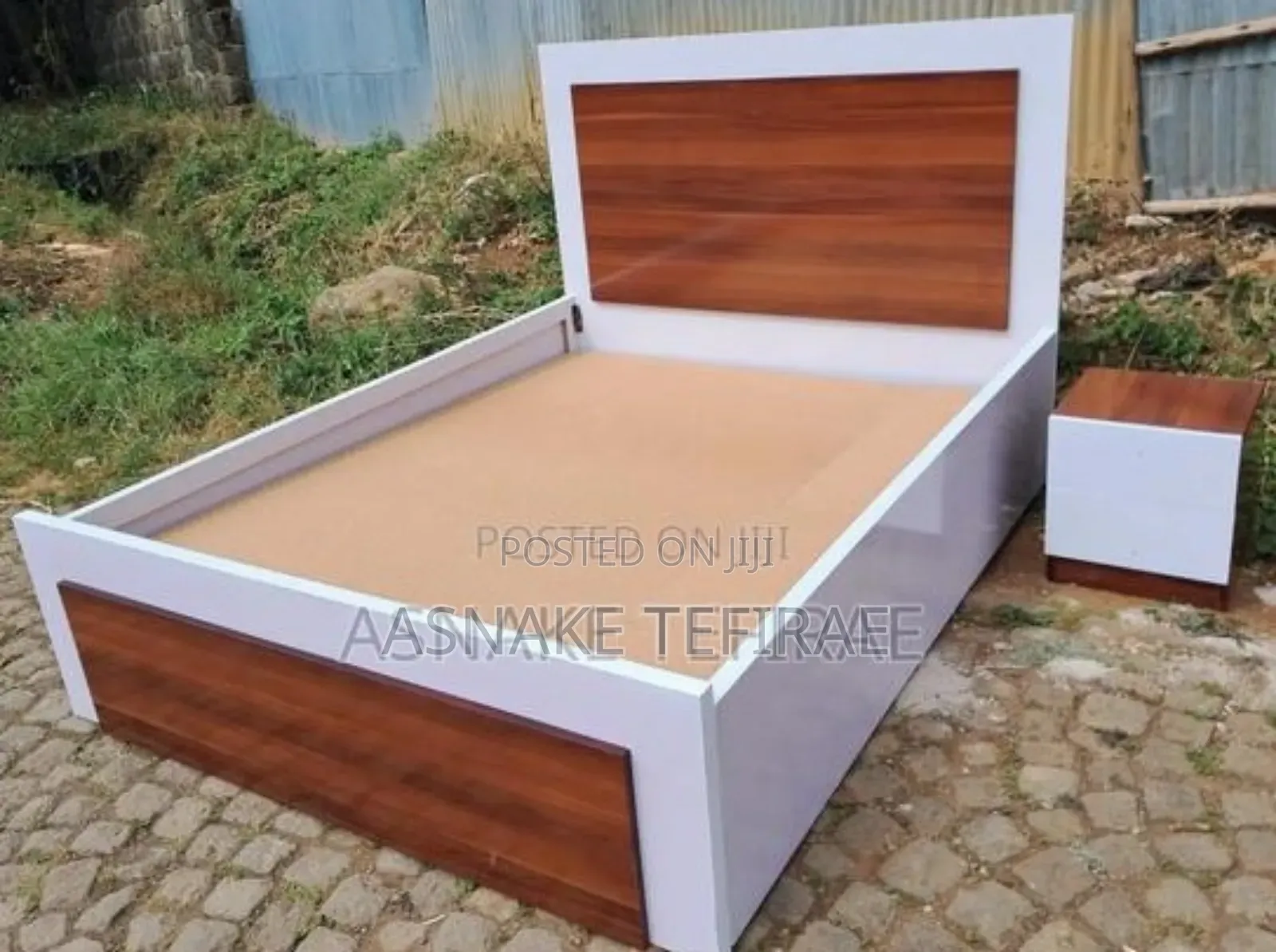 Confartable and Strong Bed