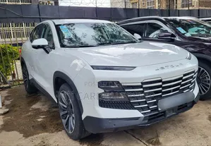 Photo - Jetour Dashing 2022 White