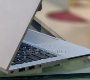 New Laptop HP EliteBook 830 G8 16GB Intel Core I5 SSD 512GB