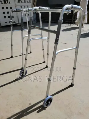 Photo - Walker率寄product Type: Folding Walkers醣0walker//Facilitates Positioning