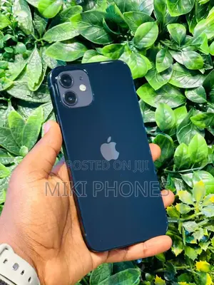 Apple iPhone 12 64 GB