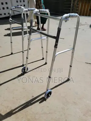 Photo - Walker禽恃new Walker//Anodized Aluminum Frame
Supports Up to 150kg