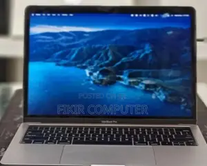 New Laptop Apple MacBook Pro 2016 16GB Intel Core I7 SSD 512GB