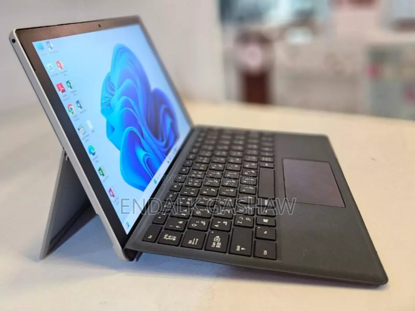 New Laptop Microsoft Surface Pro 7 16GB Intel Core I7 SSD 512GB