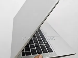 New Laptop HP EliteBook 830 G8 16GB Intel Core I7 SSD 512GB